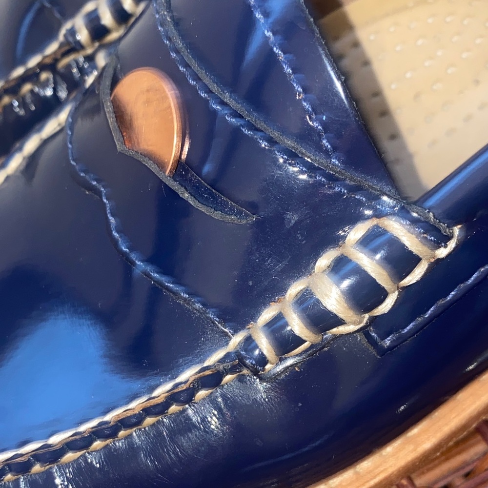 G.H. Bass & Co. navy blue Leather Weejuns 6.5 - Picture 7 of 9